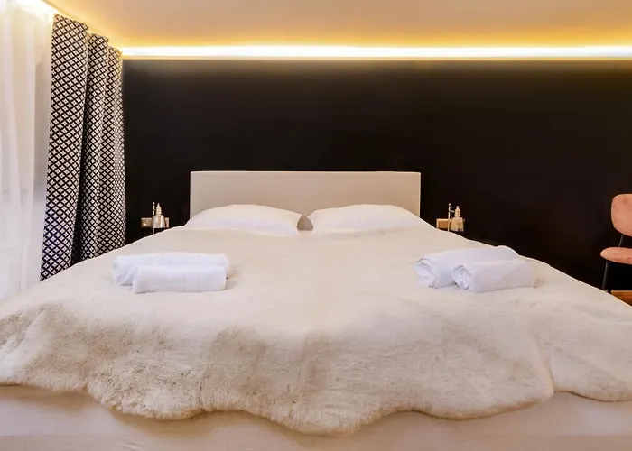 Apartament Zentral - Netflix - 2 Stoecke - Arbeitsplatz Wiedeń