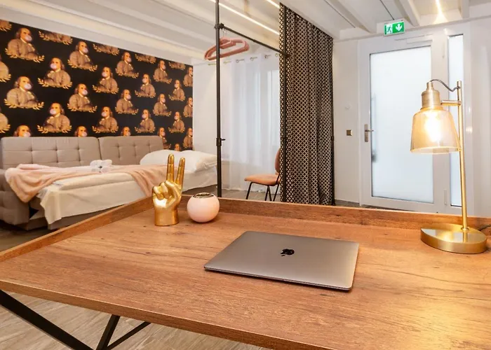 Apartament Zentral - Netflix - 2 Stoecke - Arbeitsplatz *