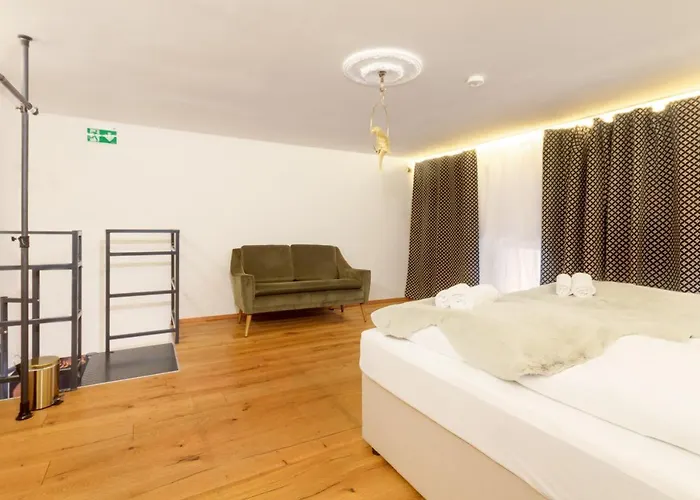 Zentral - Netflix - 2 Stoecke - Arbeitsplatz Apartament